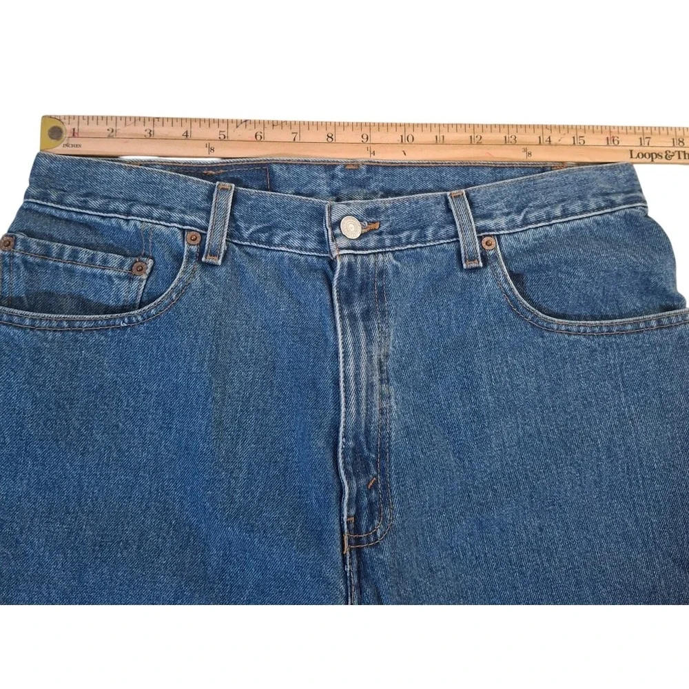 Vintage Levis 560 Loose Fit Tapered Leg Jeans Men's 34x30* Blue Denim Y2K